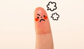 法律には違反していないけど、なんかムカつくよねという感情が日本にはある
