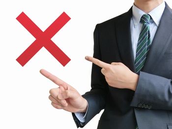 ネット副業のアフィリエイトで失敗するパターンは、人に商品を売りつけようとすること