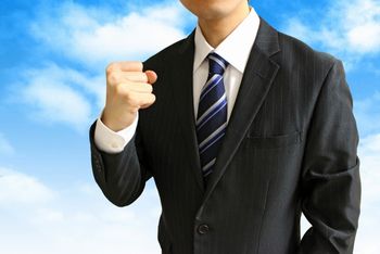 人の結果の差は、「考え方の差」です。考え方によって行動が決まり、結果が決まるからです。