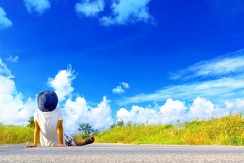 ネット副業で収入を得る手順は、もう決まっている。自分で独学でやろうとしないで、うまく行っている方法を真似して、最速で始めた方が良い！